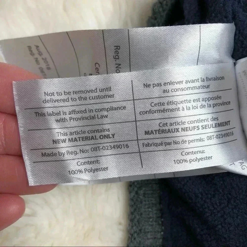 Mountain Warehouse  Winter Hat Penguin Size 1-3 Years - Picture 13 of 16